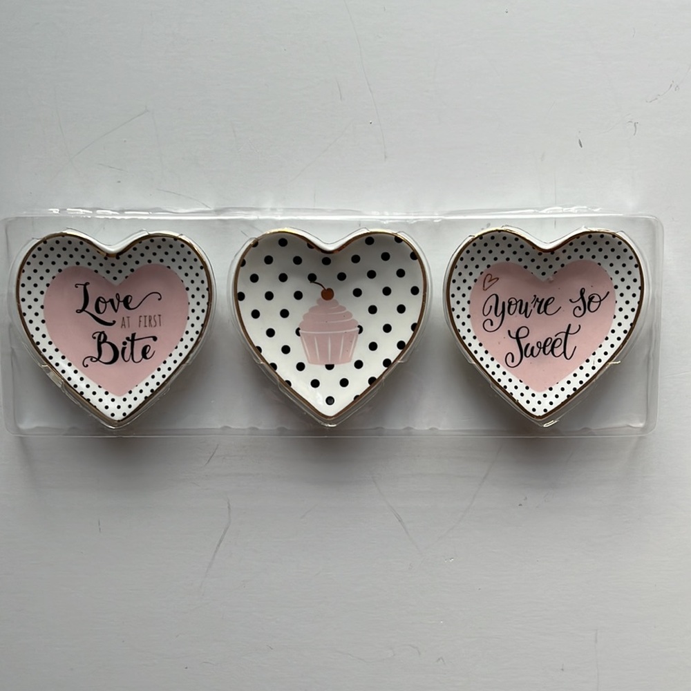 JT ROSE Heart Shaped Trinket Dishes ❤️